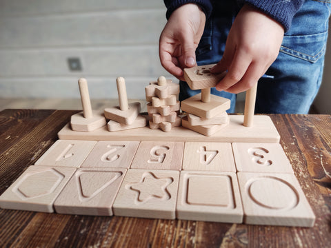 Andreu Toys - Sensory Geo String Shapes