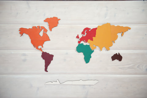 Andreu Toys - Continents Map Puzzle