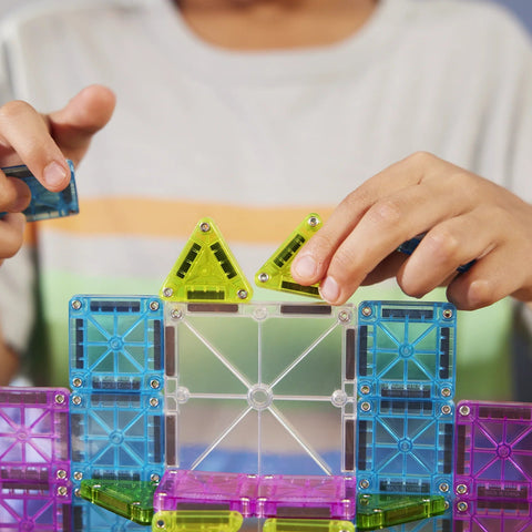 MAGNA-TILES® microMAGS Travel Set Deluxe 55-Piece Set