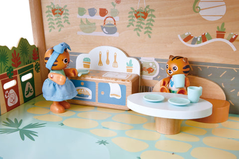 Tigers’ Jungle House Two-Level Wooden Dollhouse Play Set