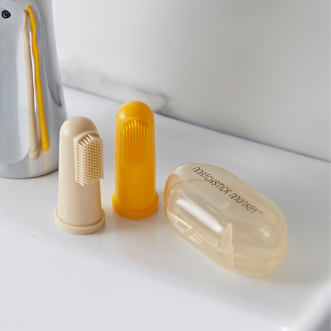 2 x Finger Toothbrush and Case - Lion and Giraffe