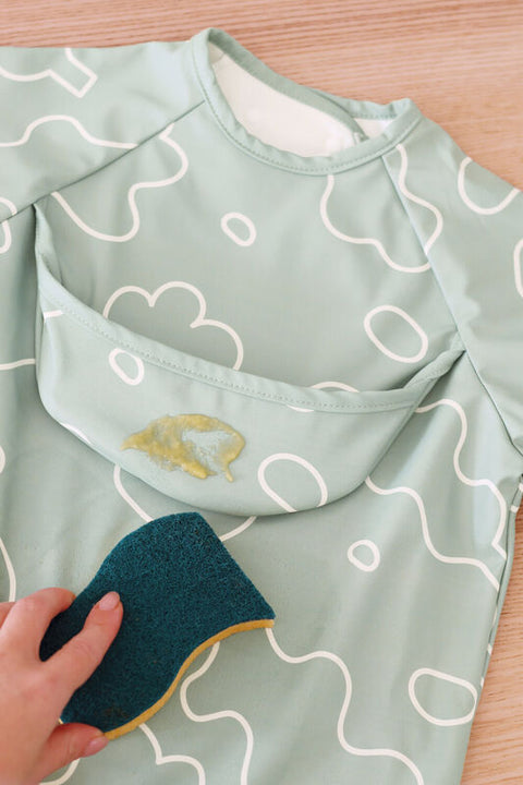 Beaba 2 In1 Bib With Removable Sleeves Sage Green