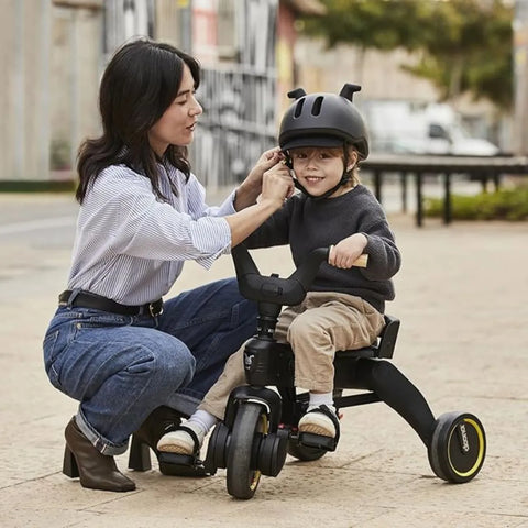 Doona Liki Trike S3 Foldable Tricycle - Deep Blue + FREE Doona Liki Helmet