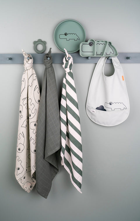 Silicone Stick&Stay Snack Plate Croco Green