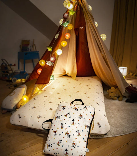 Stokke JetKids CloudSleeper Mickey Celebration