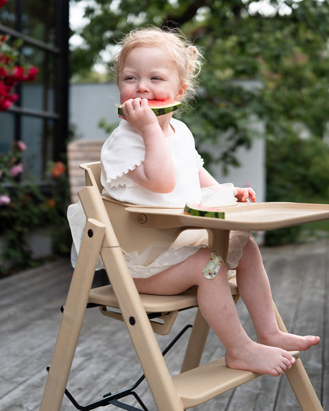KAOS KLAPP High Chair Recycled + Safety Rail + Food Tray - Desert Sand