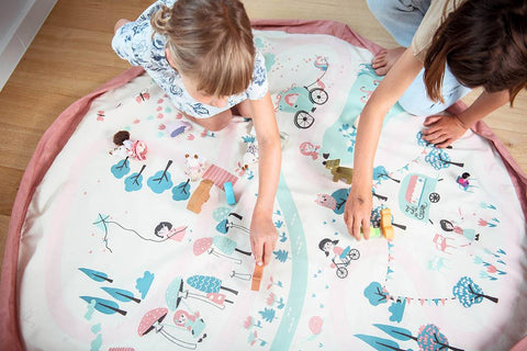 Play and Go - Playmat and Storage bag - Walk in the park