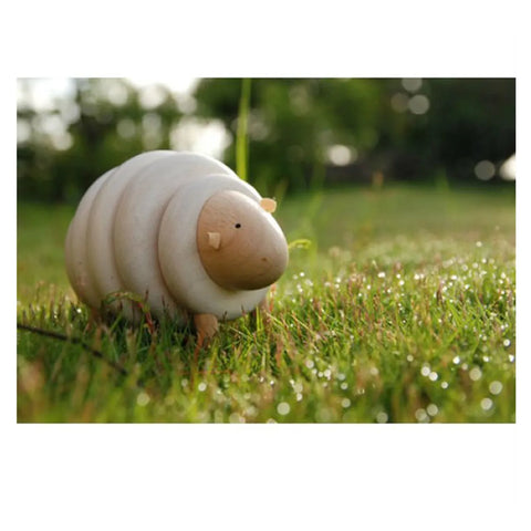 PlanToys Lacing Sheep