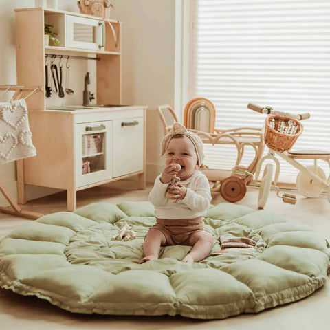 Play&Go - Bloom Organic Playmat and Storage Bag - Meadow Green