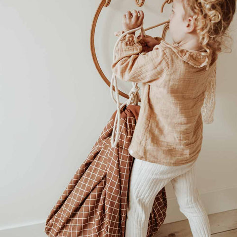 Play&Go - Playmat and Storage bag Organic - Grid Brown