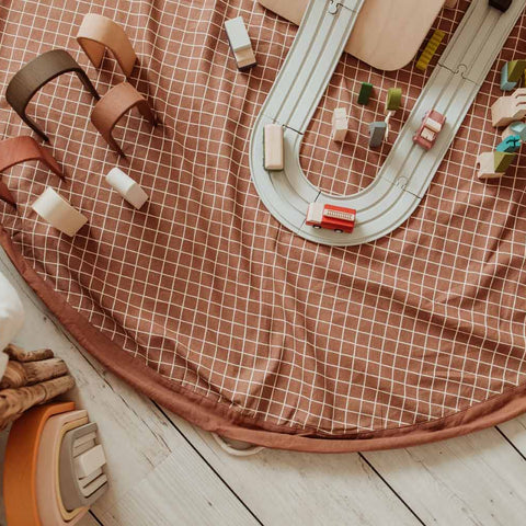 Play&Go - Playmat and Storage bag Organic - Grid Brown