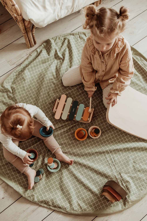 Play and Go - Playmat and Storage bag Organic - Grid Green