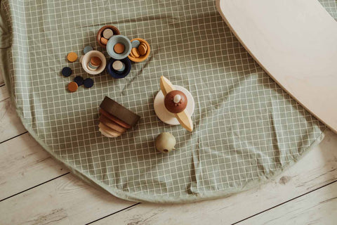 Play and Go - Playmat and Storage bag Organic - Grid Green