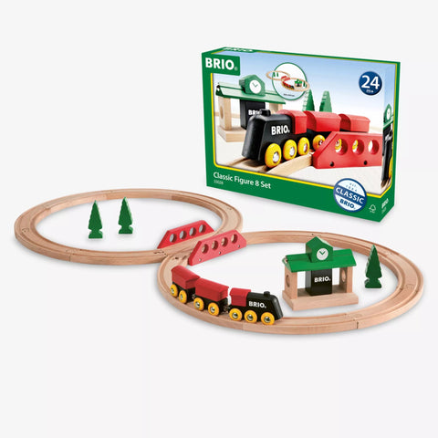 BRIO - Classic Figure 8 Wooden Train Set - 22 Piece Set