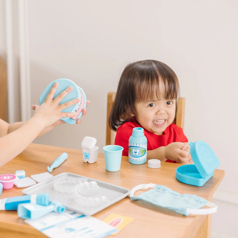 Melissa and Doug Super Smile Dentist Play Set