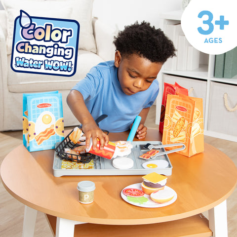 Water WOW! Flip & Fry Grill Play Set