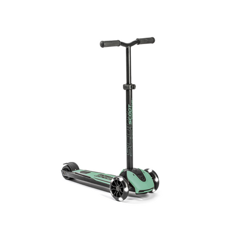 Scoot & Ride - Highwaykick 5 LED Scooter - Forest