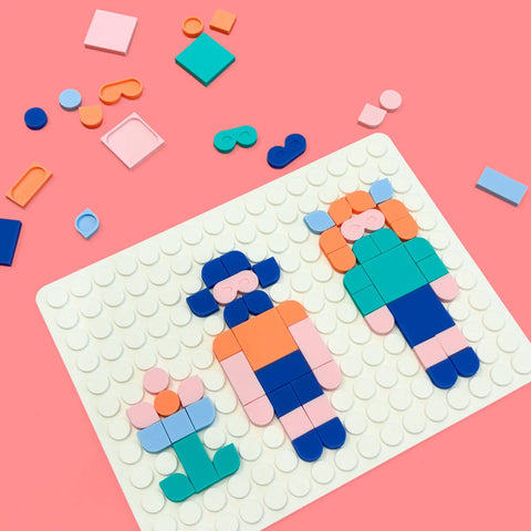 Silipop Travel Game - White Silicone Mat