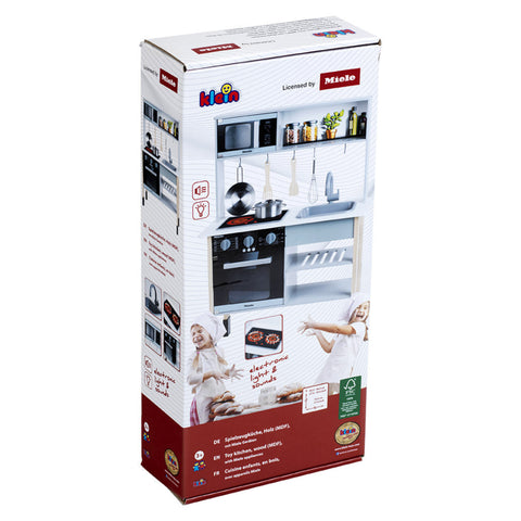 Toy kitchen