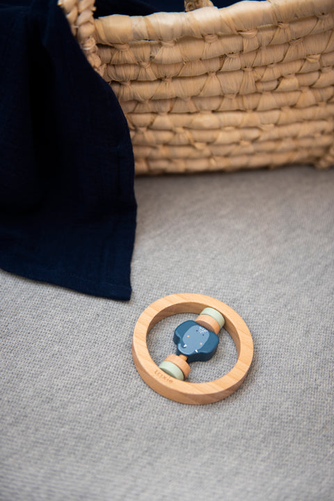 Trixie:Wooden round rattle - Mrs. Elephant