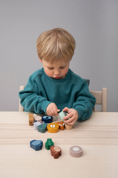 Trixie - Wooden animal lacing beads