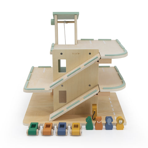 Trixie - Wooden car park with accessories
