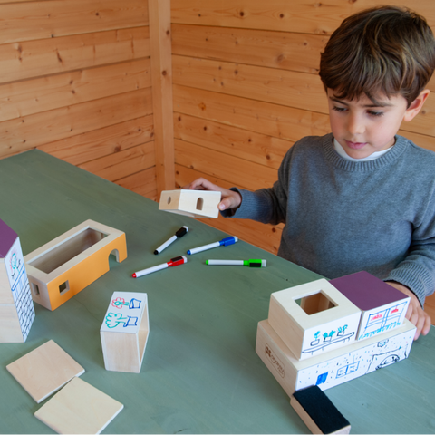 City Walls - Magnetic wooden houses