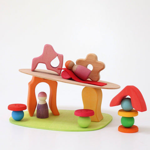 Small World Play down by the meadow - www.toybox.ae