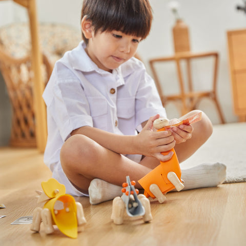 D.I.Y - Brachiosaurus - www.toybox.ae