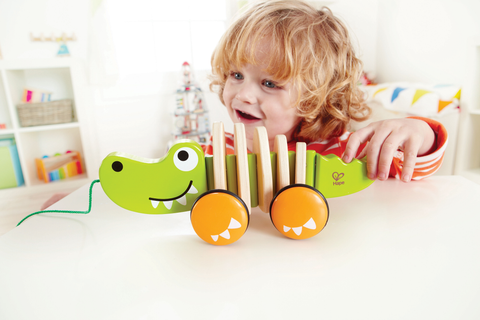 Hape Walk-A-Long-Crocodile/FSC - www.toybox.ae