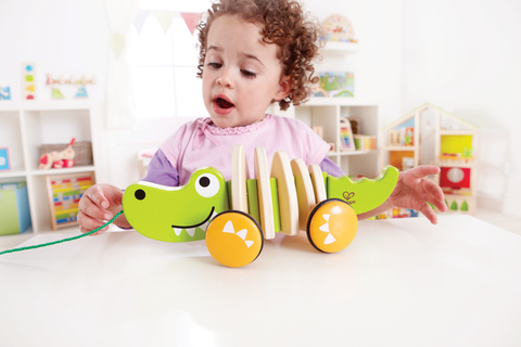 Hape Walk-A-Long-Crocodile/FSC - www.toybox.ae