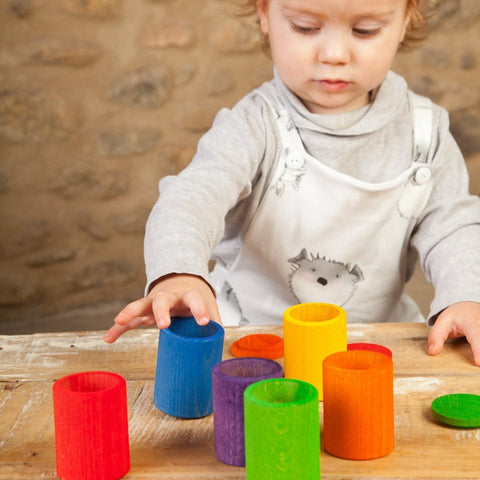 Copy of 6 cups with lid in colour - www.toybox.ae