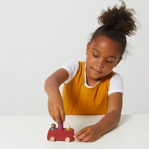 Red bus - www.toybox.ae