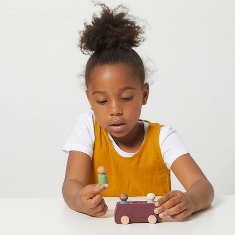 Plum bus - www.toybox.ae